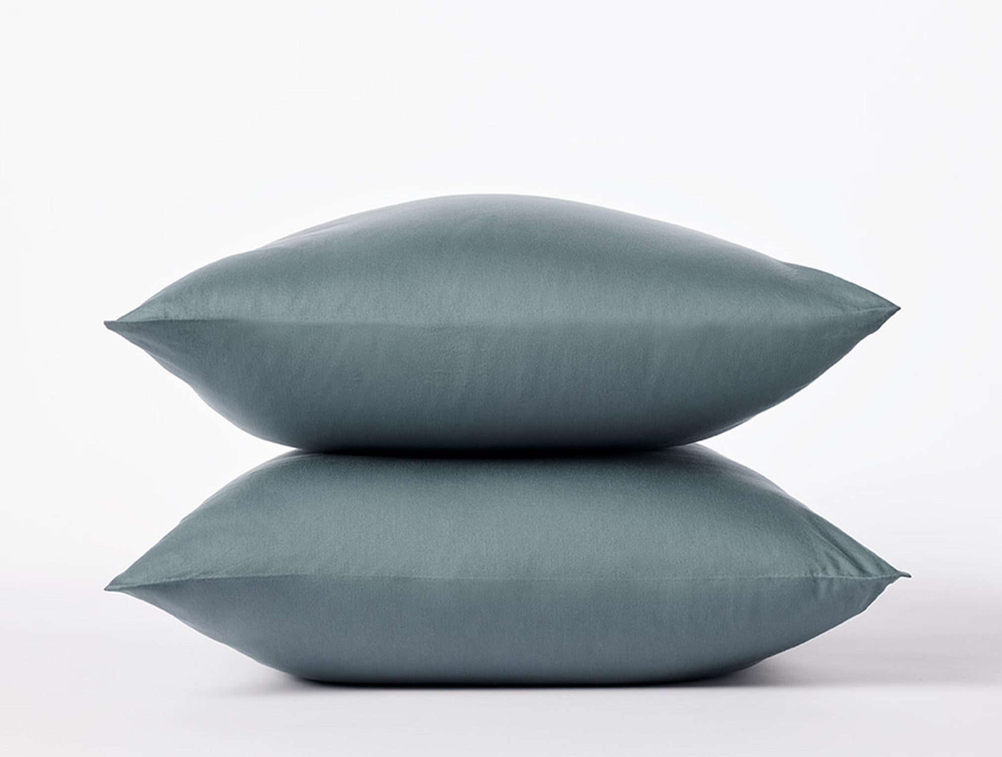 CloudSoftOrganicSateen_PillowcaseSetStandardQueen_Gulf_A_SP248