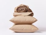 300Percale_Sheets_B_SP21_2170_e6a96dd1-19f3-400f-8d45-2bb333a1ac23