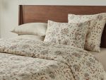 BED-Top_FloraOrganicPrint_DuvetCover_Undyed-Sedona_F_FA23_17365_1