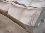 HeritageOrganicPercale_Duvet_AlpineWhite_HeroThreeQuarters_FA23_19713_7ae3a58b-d60b-4dc3-af3b-ea59c1a5599d