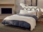 relaxedlinen_fittedsheet_b_sp21_2015_5_152830b8-8ab1-4b18-a2aa-a184e48382f8