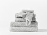 cloudloom_towels_b_sp21_1_d853666d-a498-4984-b53a-16428c170a77
