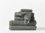 cloudloom_towels_b_sp21_1_d853666d-a498-4984-b53a-16428c170a77