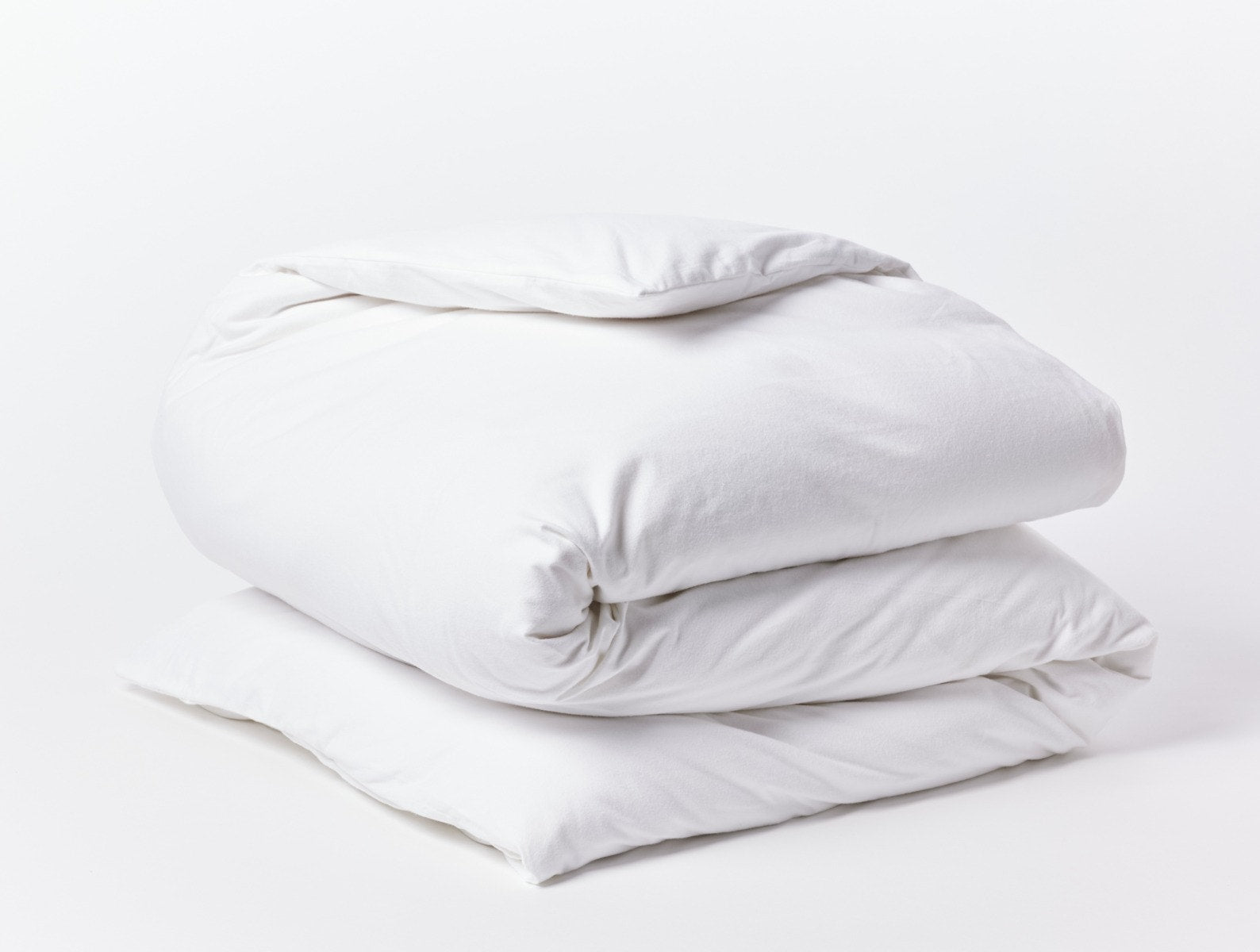 pdp_1021082_cloud_brushed_flannel_duvet_white_fa22_1188_2_437e285b-00b2-452e-be7d-cb4aacf9b53f
