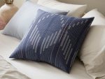 pdp_1025018_morelia_dec_pillows_harvest_fa22_1401