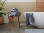 cloudloom_towels_b_sp21_1_d853666d-a498-4984-b53a-16428c170a77