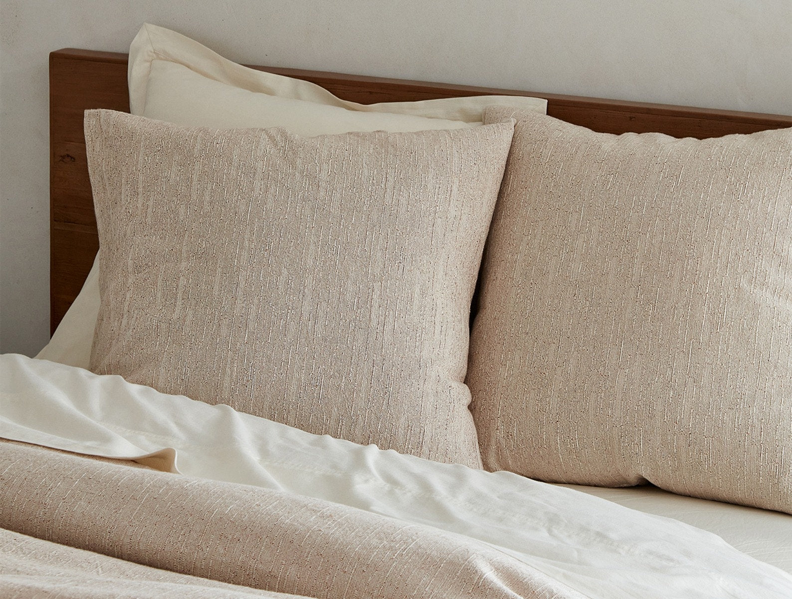 pdp_toro_duvet_nutmeg_a_fall21_v2_5866_1_d7638579-722b-4021-bf38-1ab66597e70f